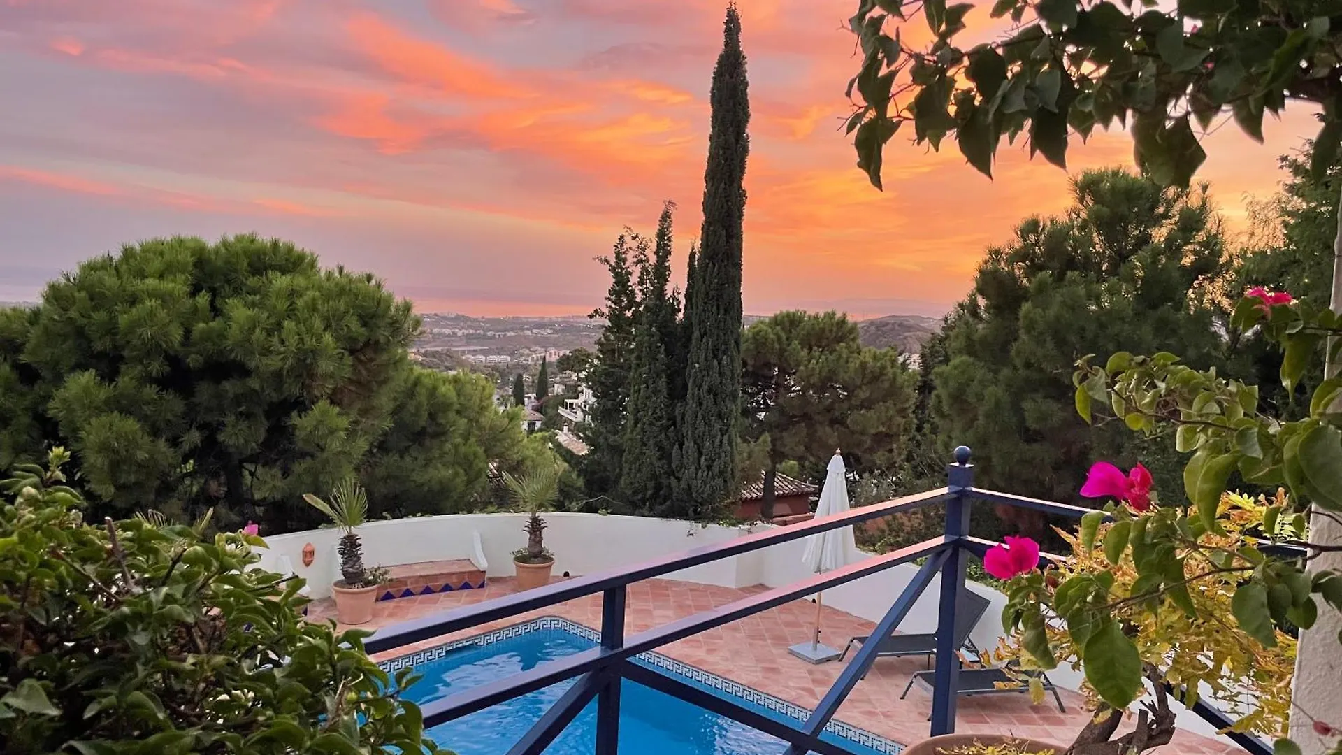 Villa La Maravilla - With Amazing Sea View Benahavis